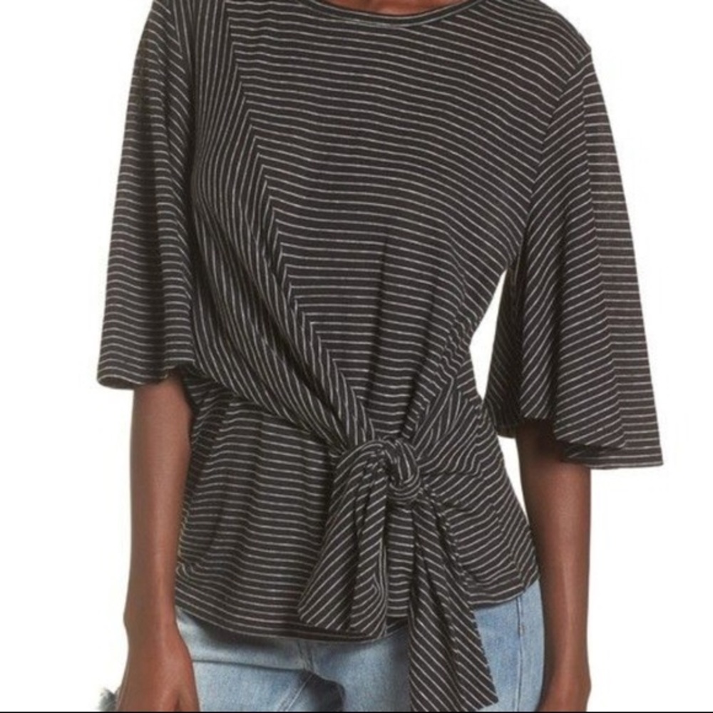 BP side tie tee (striped)